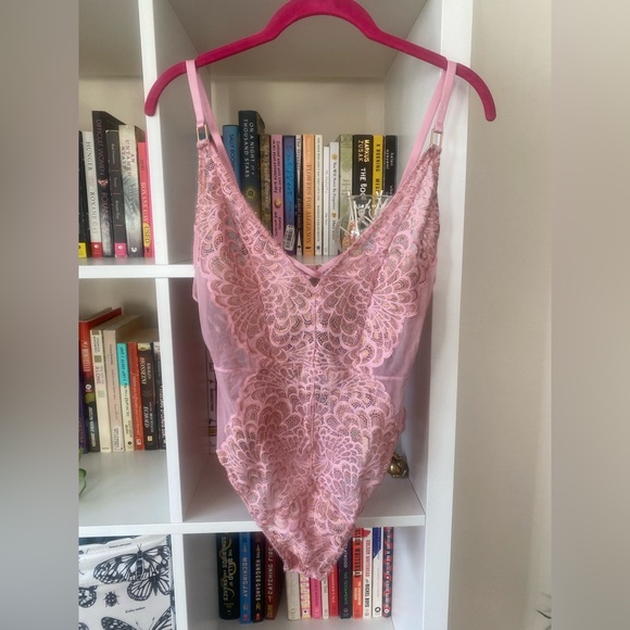 Savage X Fenty Stretch Lace Body Suit - Picture 1 of 7